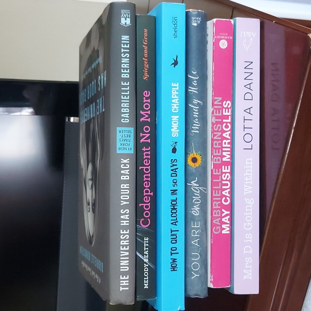 Lot - 6 New and Like-New Self-Help Books